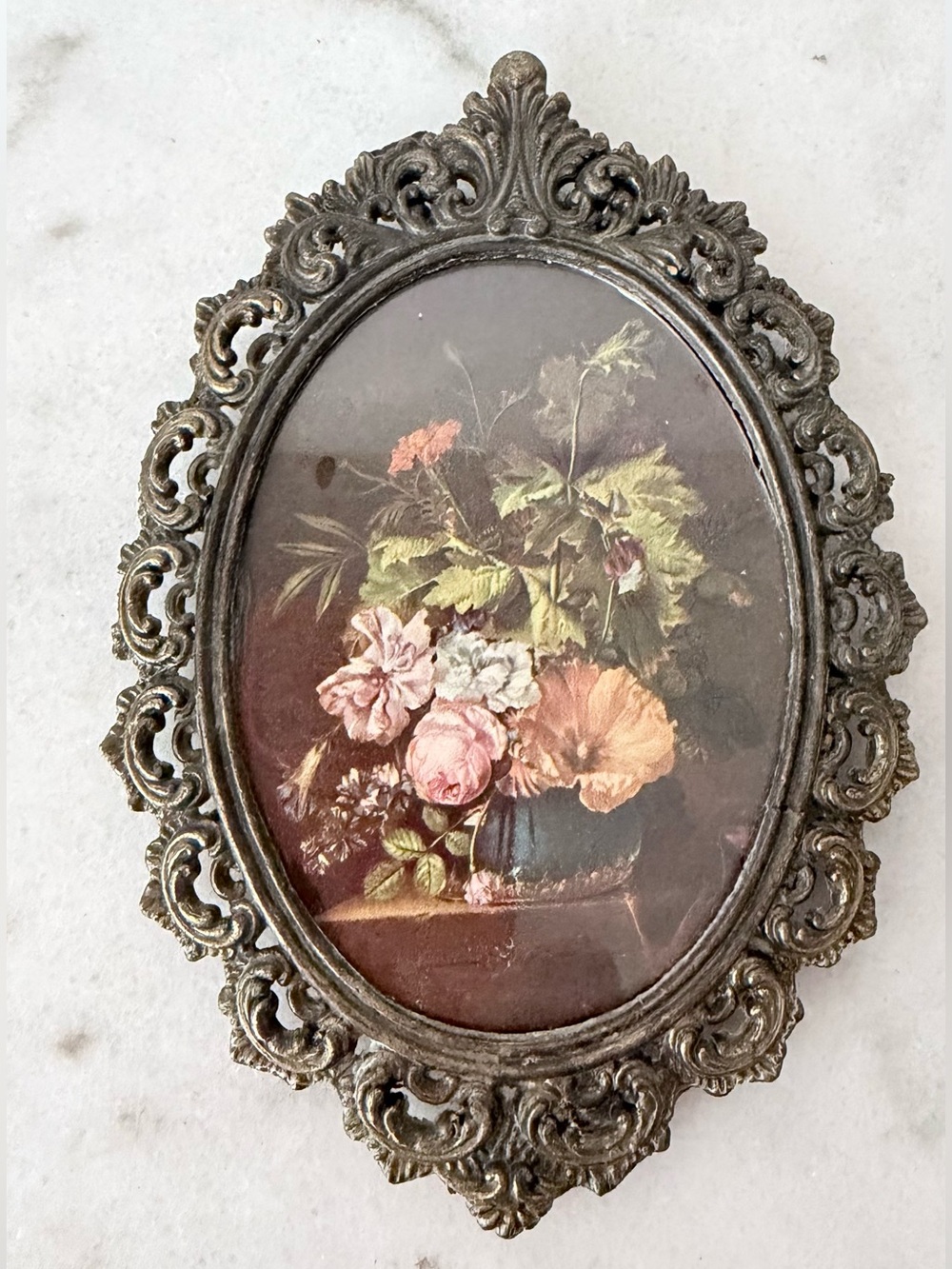Vintage Gold Ornate Oval Frame floral print made in Italy